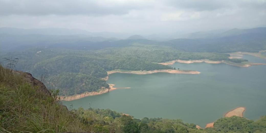 Friends Valley Home Stay Kattappana Exterior foto